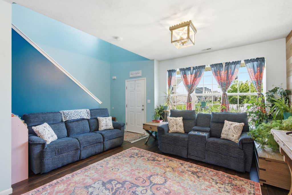 Photo of 11400 Vermont Street, Crown Point, IN 46307 (MLS # 843244)