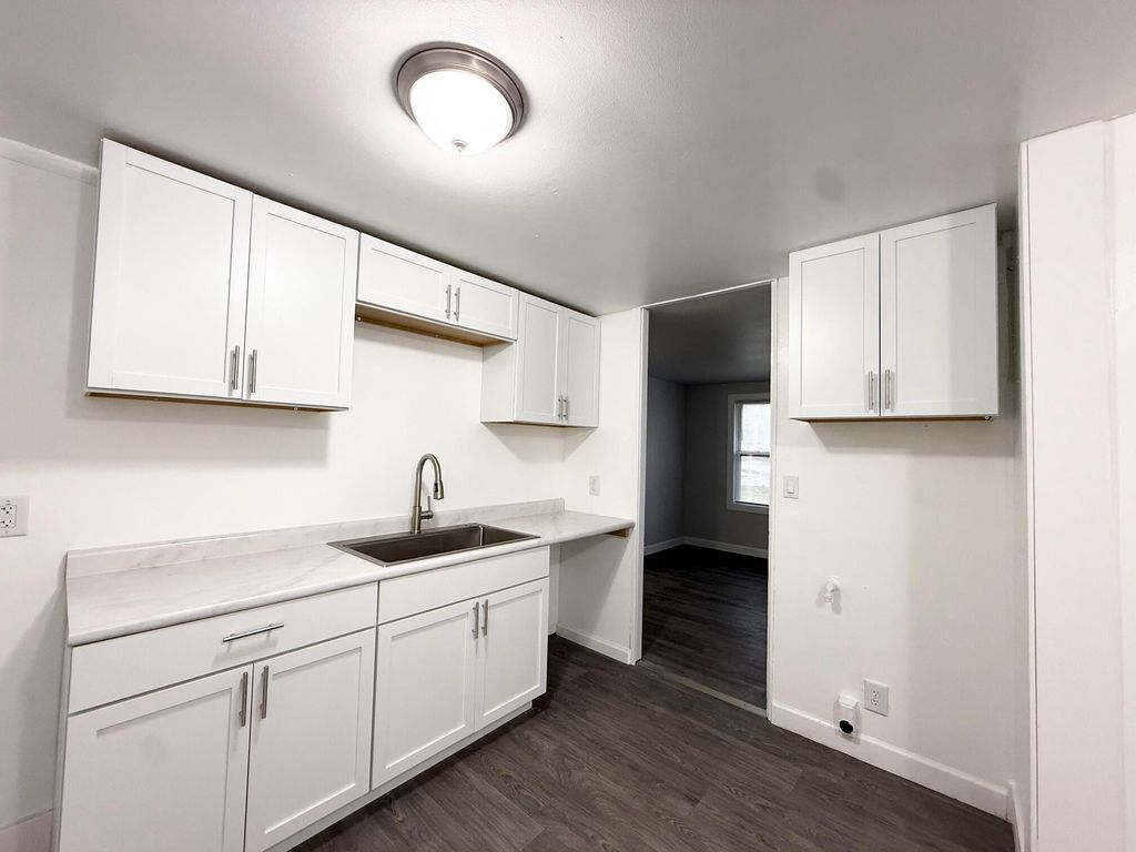 Photo of 123 Parkview Avenue, La Porte, IN 46350 (MLS # 832261)