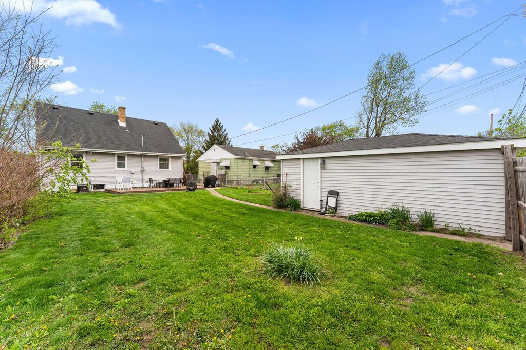 Photo of 1703 170th Place, Hammond, IN 46324 (MLS # 837642)