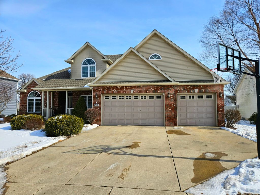 Photo of 12617 Pennsylvania Place, Crown Point, IN 46307 (MLS # 833811)