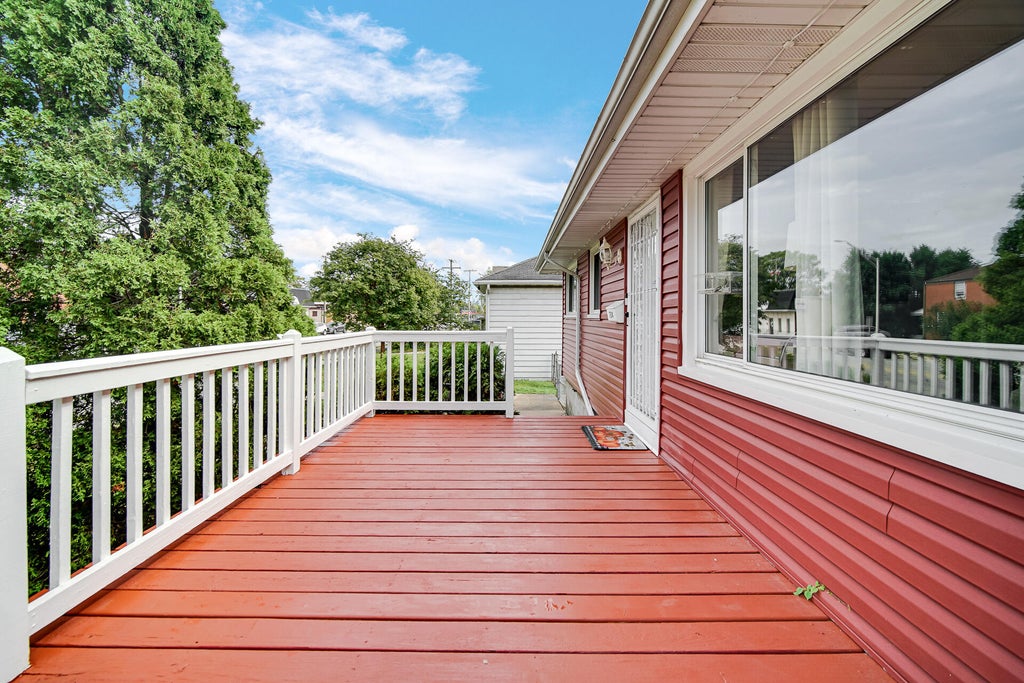 Photo of 724 169th Street, Hammond, IN 46324 (MLS # 845565)