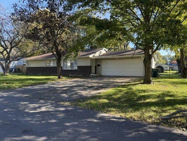 Photo of 2302 Sears Street, Valparaiso, IN 46383 (MLS # 847074)