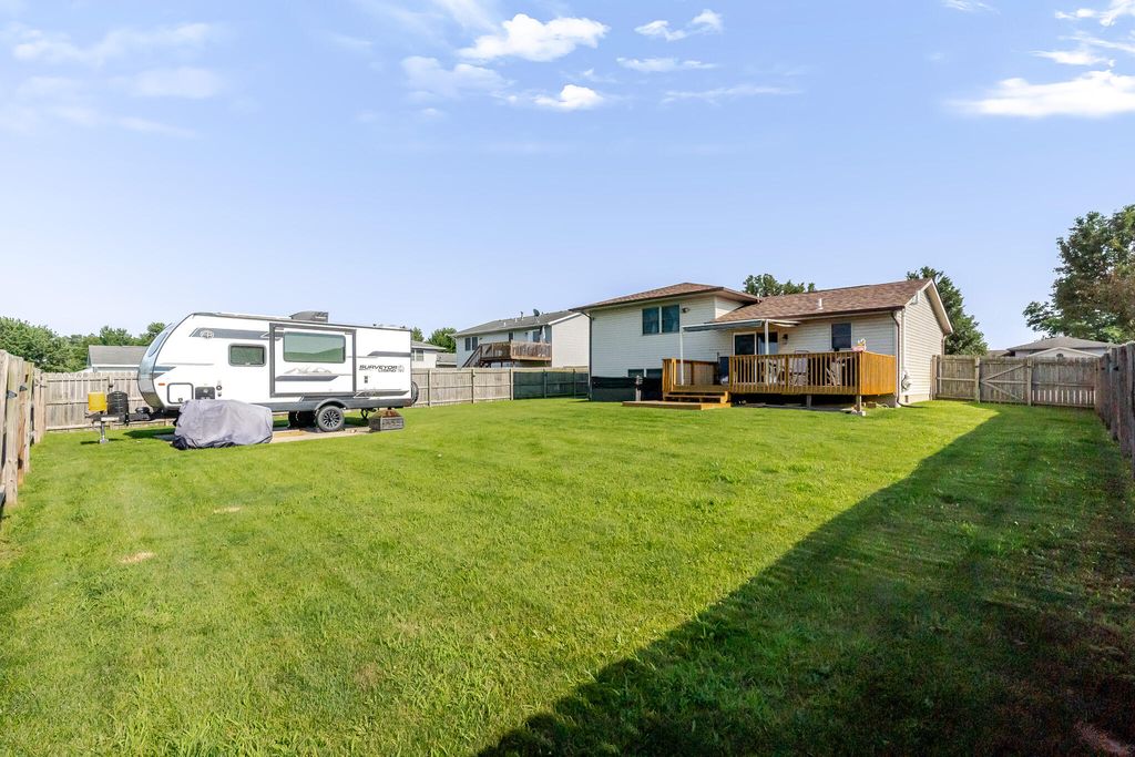Photo of 7832 Murrelet Street, Hobart, IN 46342 (MLS # 842350)