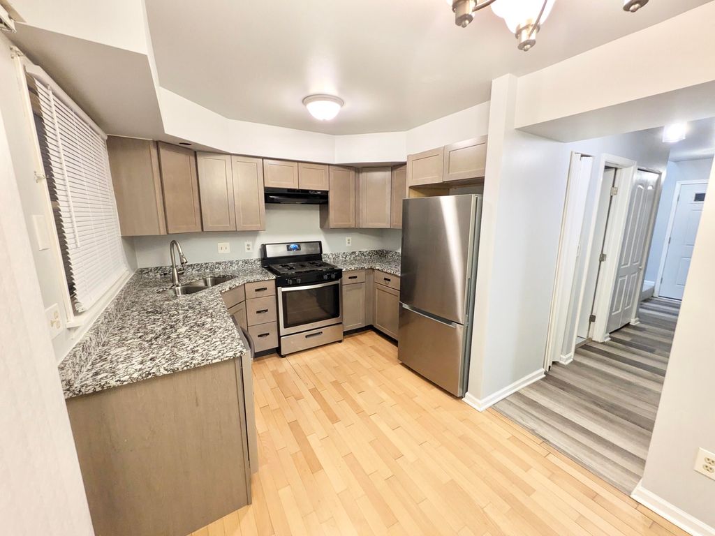 Photo of 6089 Pennsylvania Drive, Merrillville, IN 46410 (MLS # 831661)