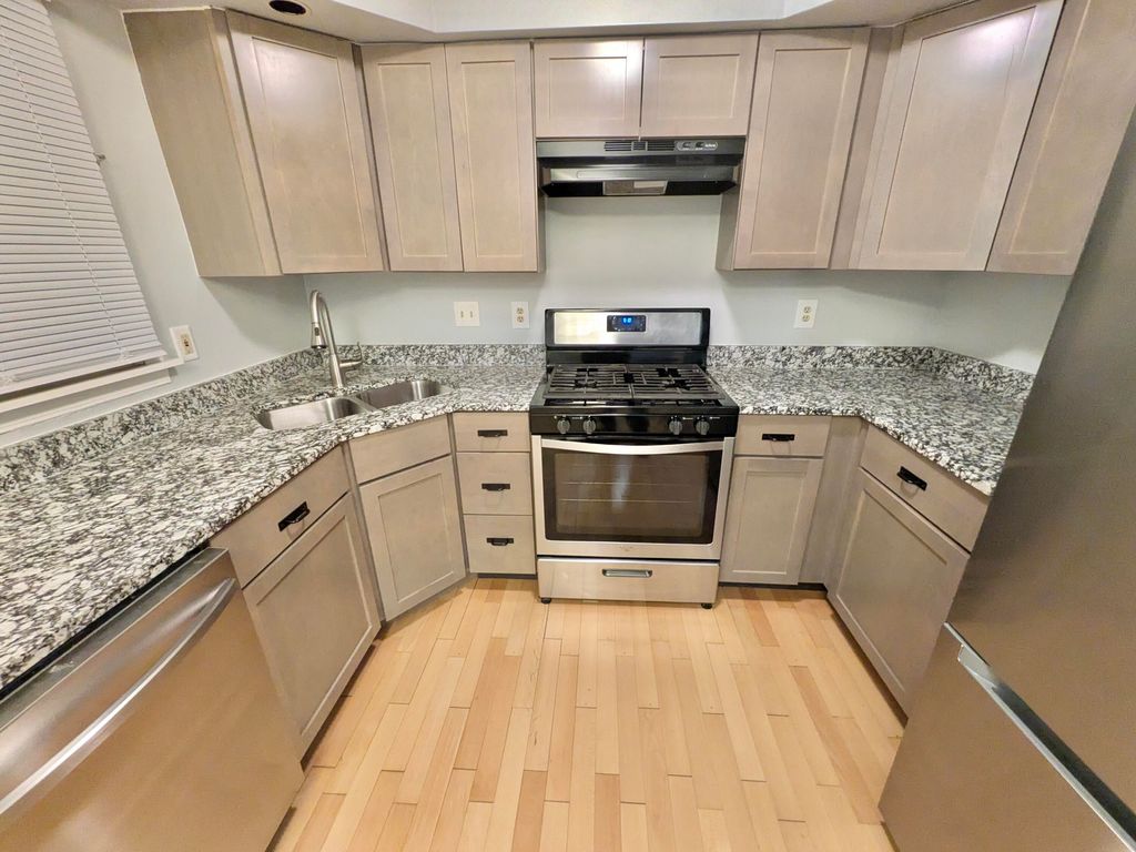 Photo of 6089 Pennsylvania Drive, Merrillville, IN 46410 (MLS # 831661)