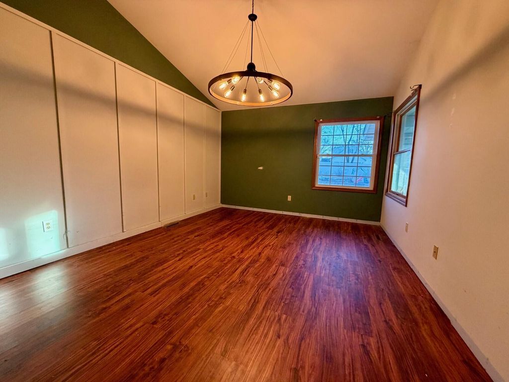 Photo of 207 E Joliet Street, Schererville, IN 46375 (MLS # 832453)