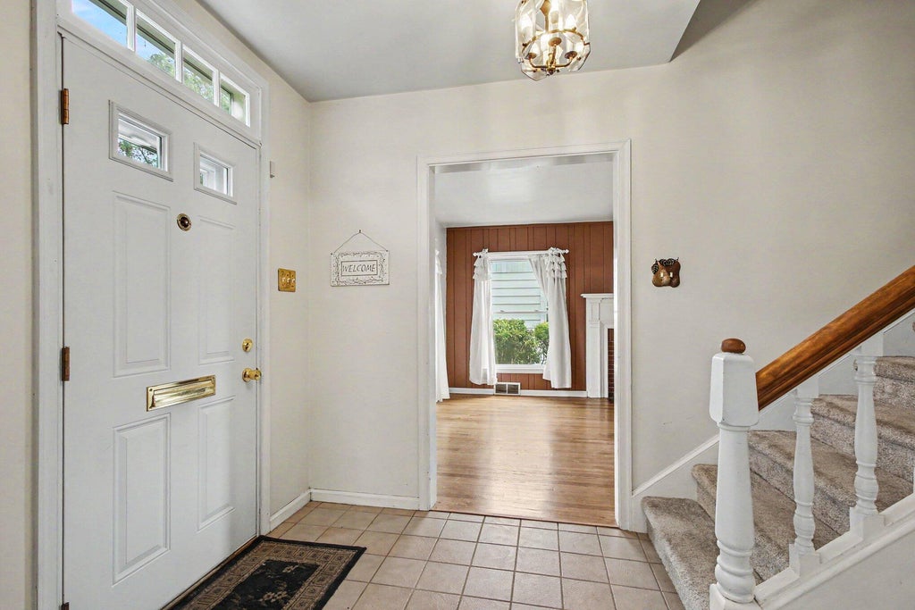 Photo of 7024 Magoun Avenue, Hammond, IN 46324 (MLS # 841607)