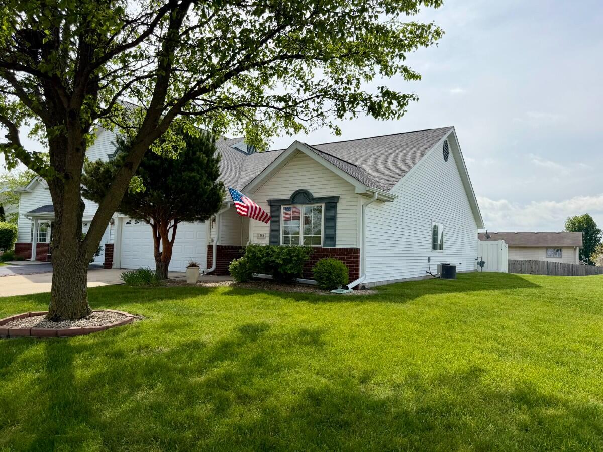 1263 W 96th Lane