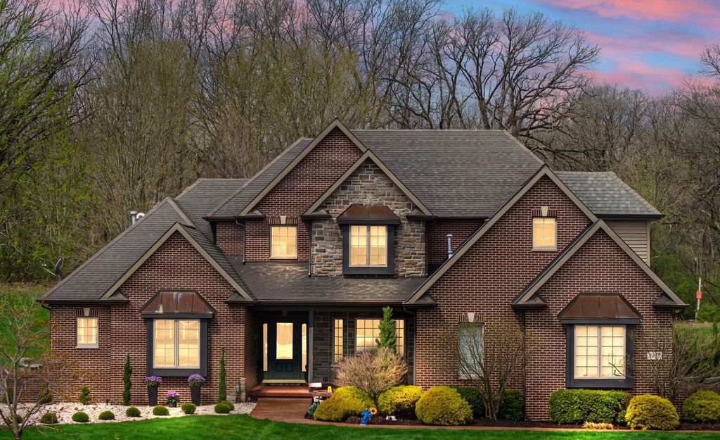 Photo of 3970 W 150th Place, Crown Point, IN 46307 (MLS # 837237)