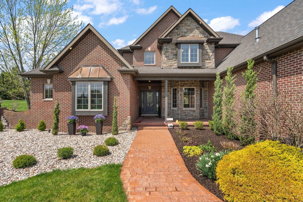 Photo of 3970 W 150th Place, Crown Point, IN 46307 (MLS # 837237)