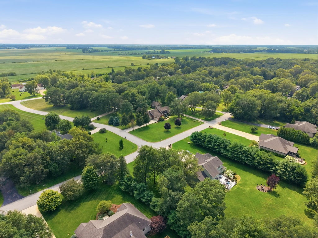 Photo of 3663 Woodgate Drive, Wheatfield, IN 46392 (MLS # 843067)