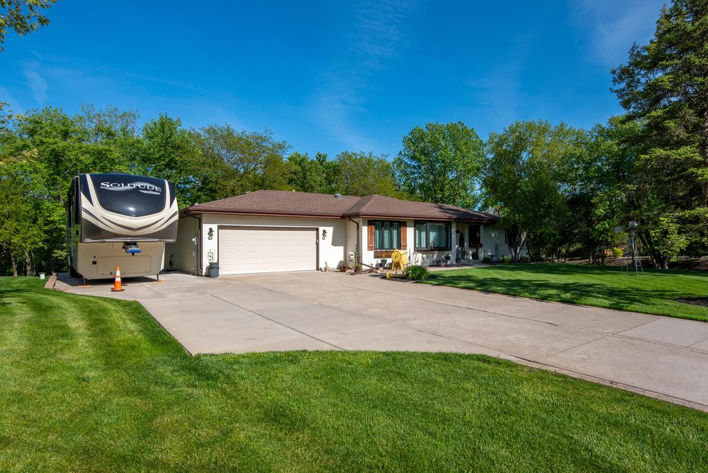 Photo of 8171 Patterson Street, Dyer, IN 46311 (MLS # 839075)
