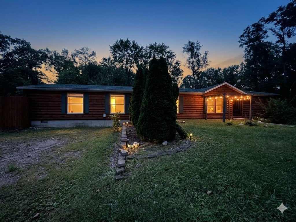 Photo of 419 Lakeside Drive, Walkerton, IN 46574 (MLS # 845872)