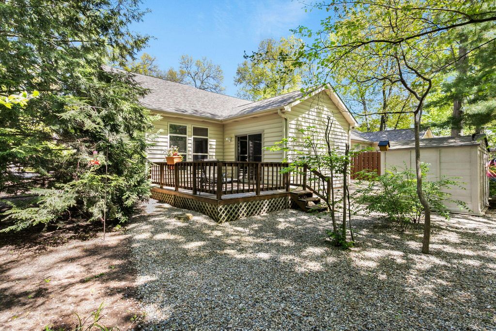 Photo of 201 Autumn Trail, Michigan City, IN 46360 (MLS # 838796)
