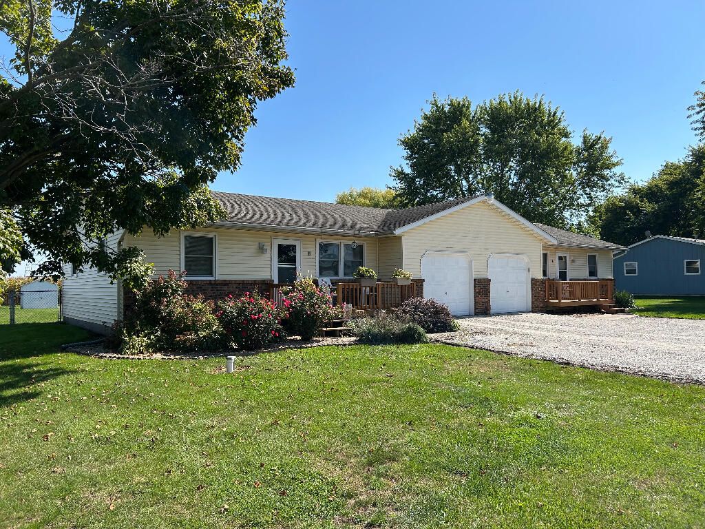 Photo of 373 S State Road 49, Valparaiso, IN 46383 (MLS # 837098)