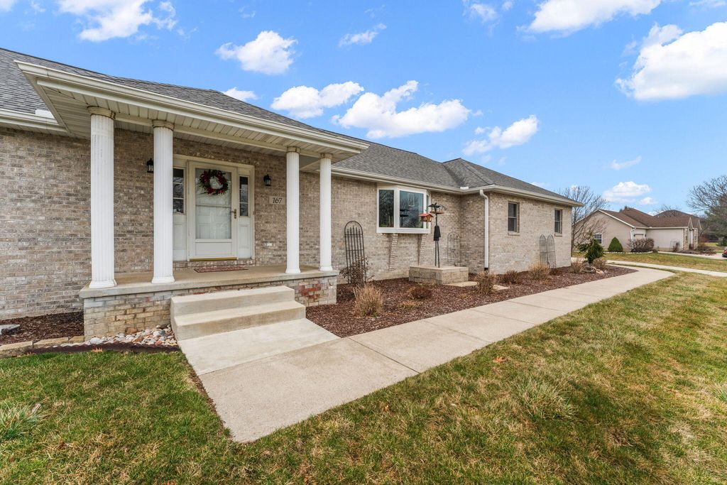 Photo of 167 Wood Duck Drive, Valparaiso, IN 46385 (MLS # 835344)