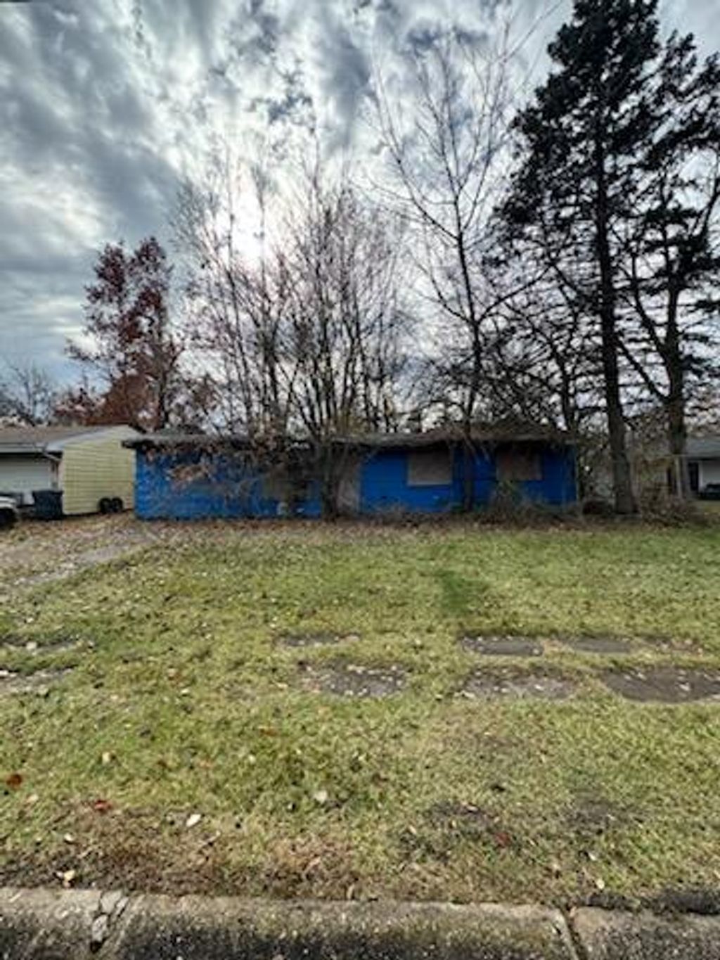 Photo of 1011 E 47th Place, Gary, IN 46409 (MLS # 831137)