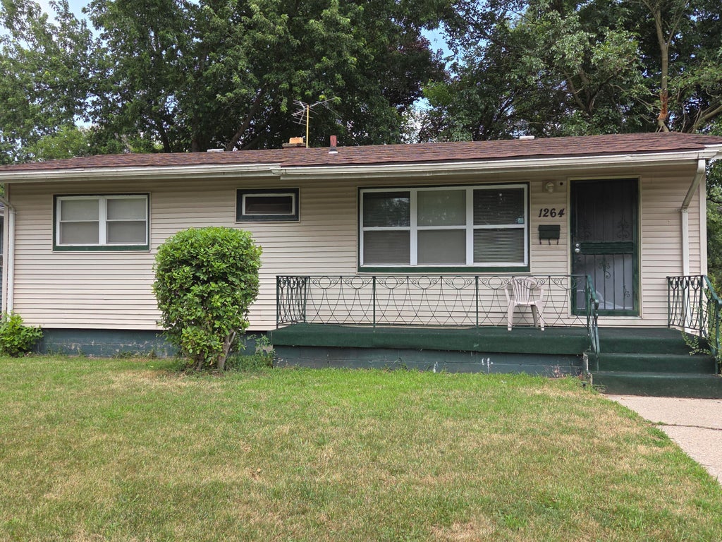 Photo of 1264 E 36th Place, Gary, IN 46409 (MLS # 845673)