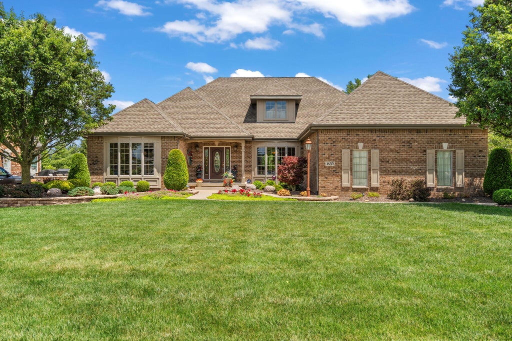 Photo of 1630 Chalone Court, Crown Point, IN 46307 (MLS # 840465)