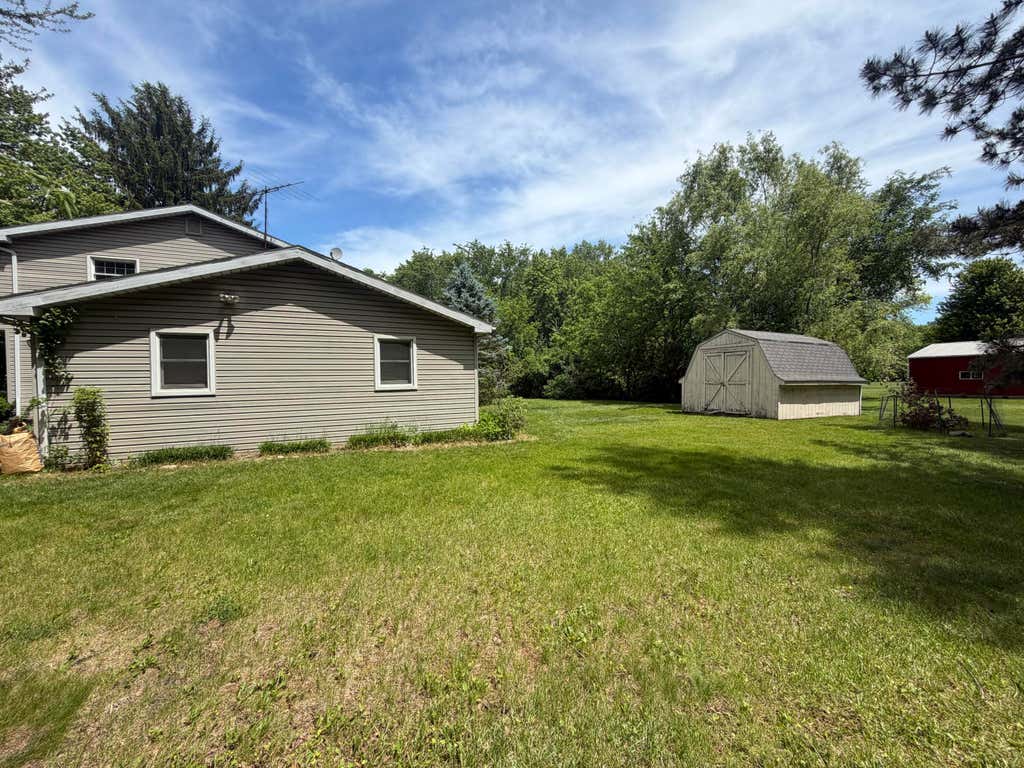 Photo of 505 N State Road 149, Valparaiso, IN 46385 (MLS # 840215)