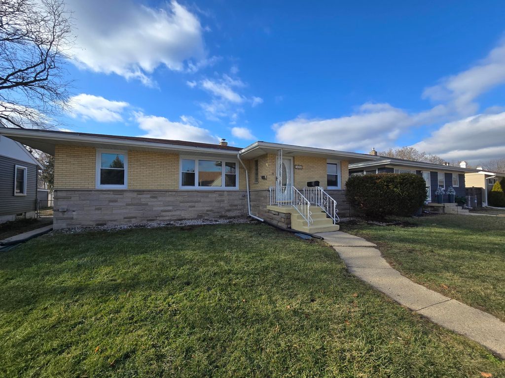 Photo of 7230 Beech Avenue, Hammond, IN 46324 (MLS # 833160)