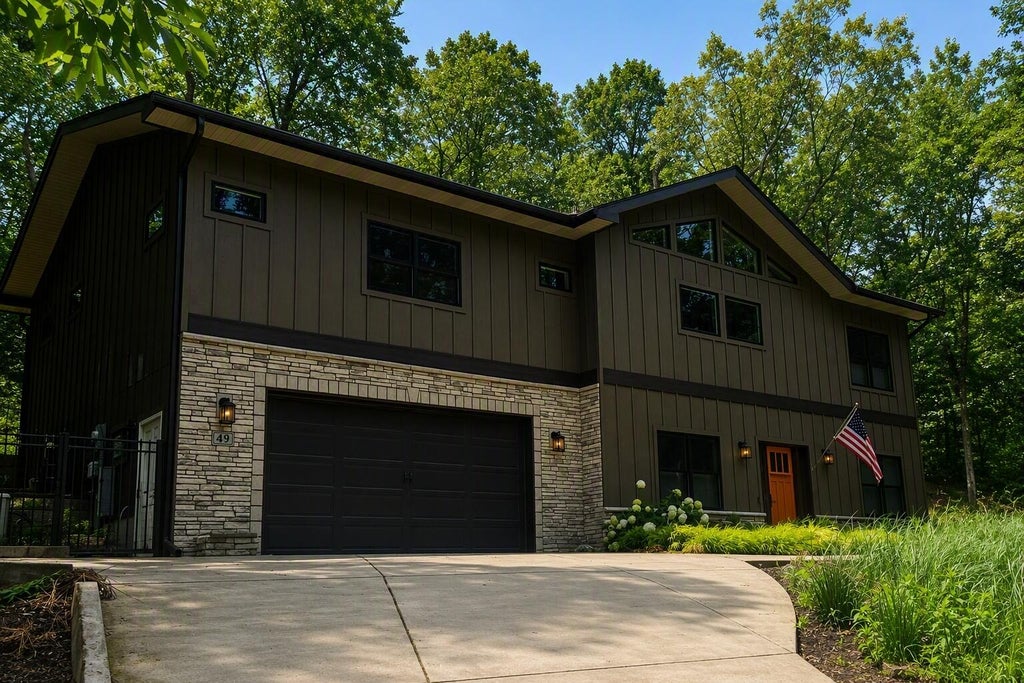 Photo of 49 S Oval Avenue, Beverly Shores, IN 46301 (MLS # 843809)