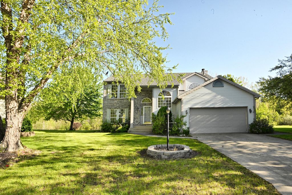 Photo of 378 Ballenisle Court, Chesterton, IN 46304 (MLS # 838502)
