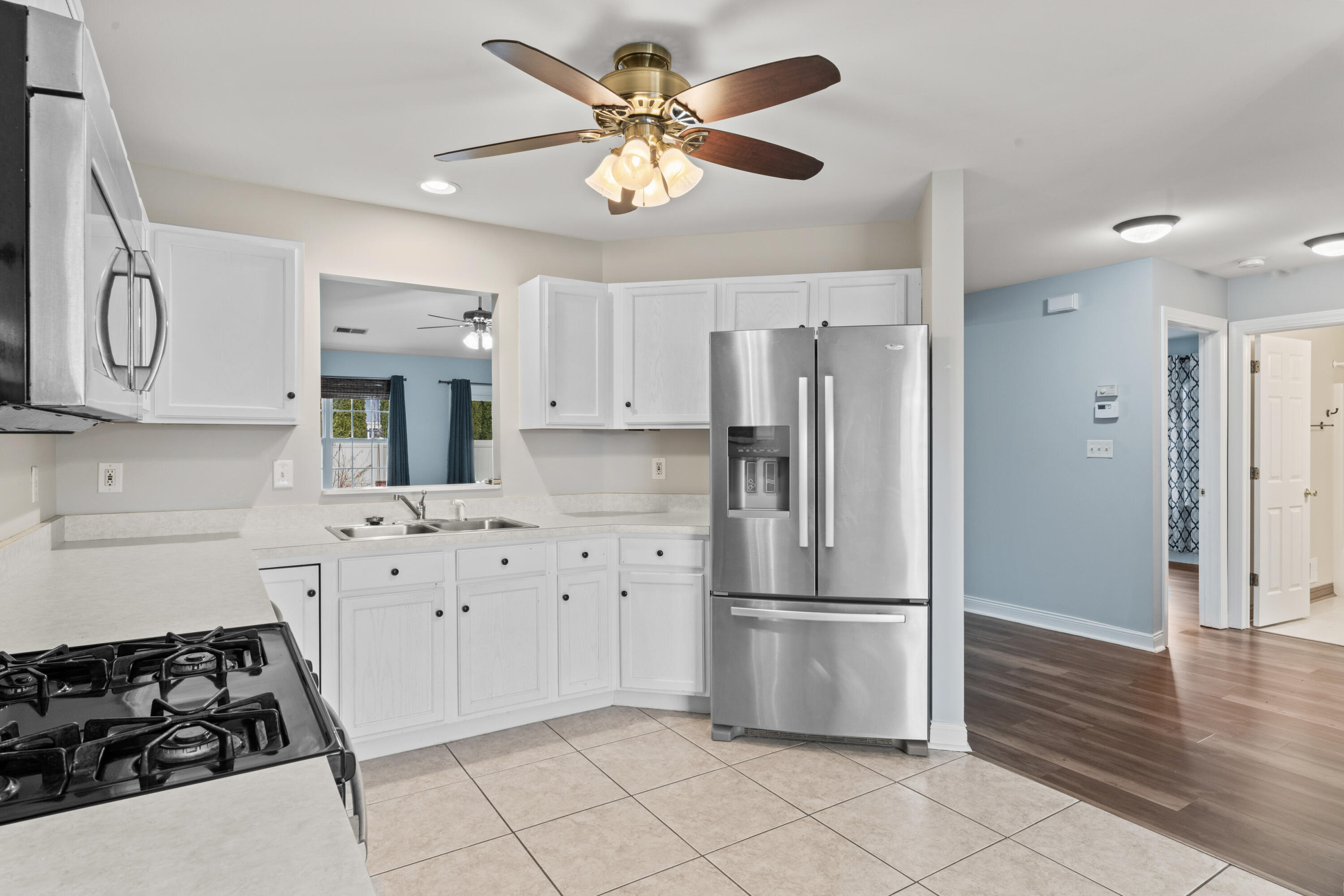 Schererville, Indiana 46375, United States, 2 Bedrooms Bedrooms, ,2 BathroomsBathrooms,Residential,Pending,84621