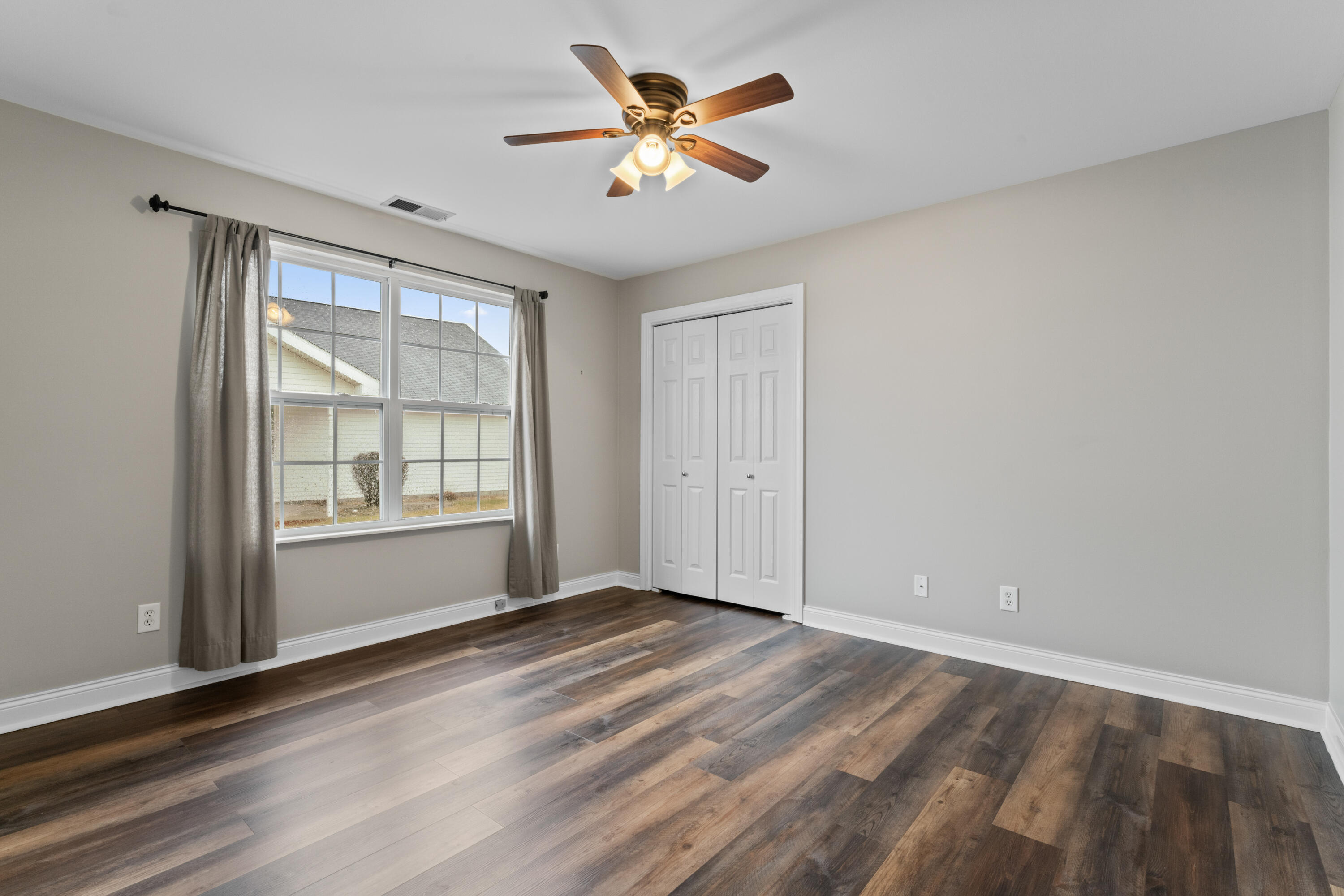 Schererville, Indiana 46375, United States, 2 Bedrooms Bedrooms, ,2 BathroomsBathrooms,Residential,Pending,84621