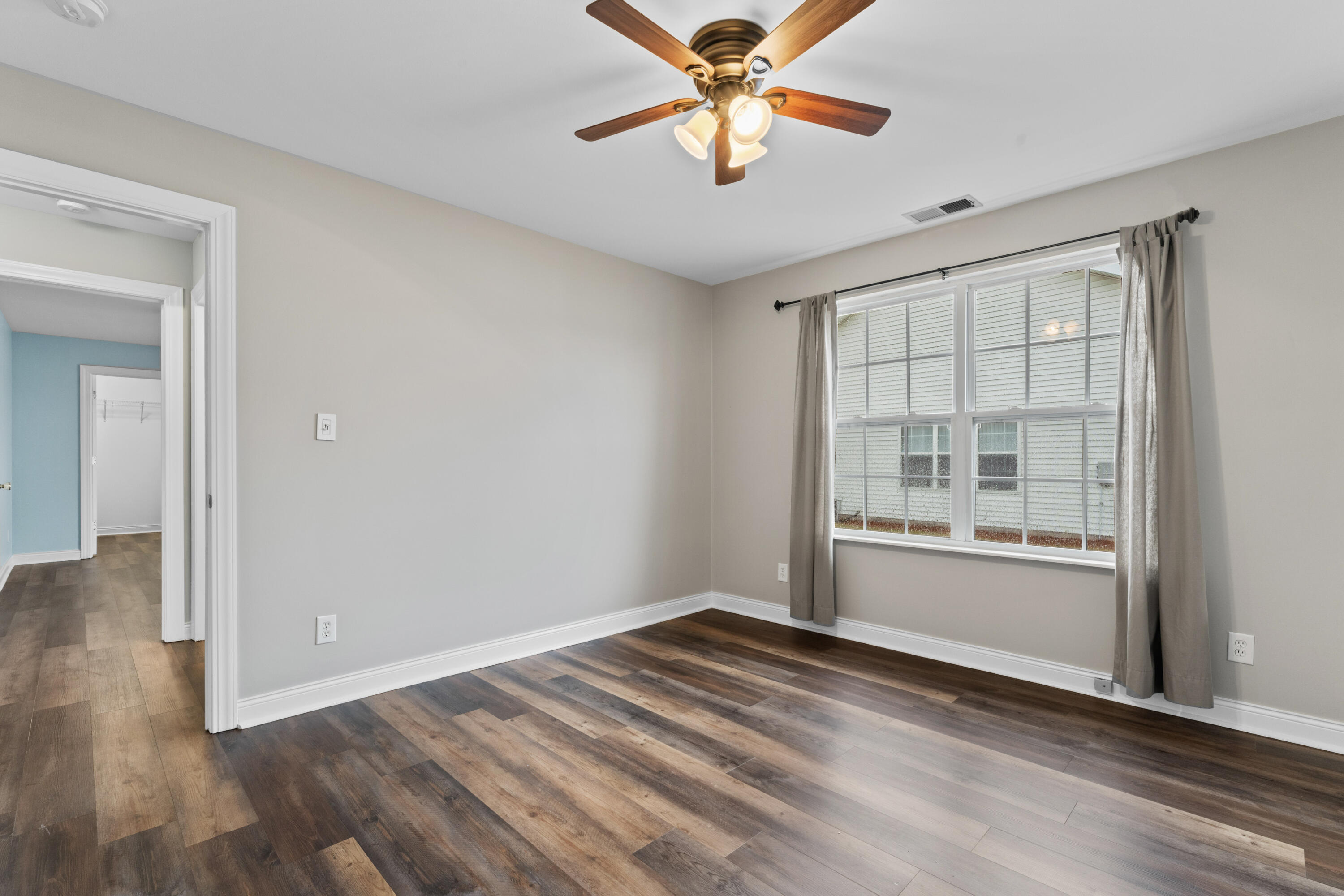 Schererville, Indiana 46375, United States, 2 Bedrooms Bedrooms, ,2 BathroomsBathrooms,Residential,Pending,84621