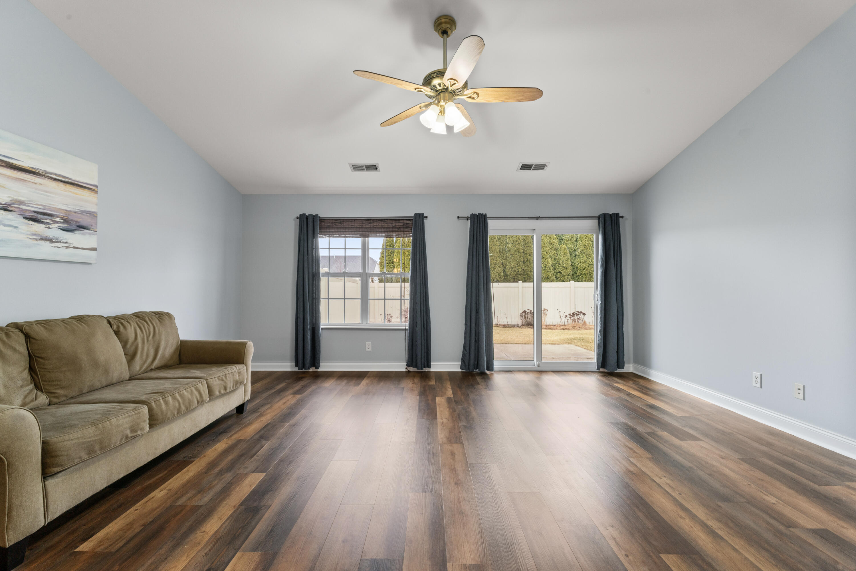 Schererville, Indiana 46375, United States, 2 Bedrooms Bedrooms, ,2 BathroomsBathrooms,Residential,Pending,84621