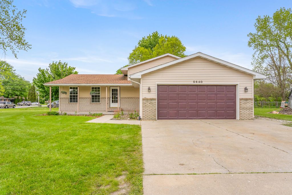 Photo of 5640 Lute Road, Portage, IN 46368 (MLS # 838846)