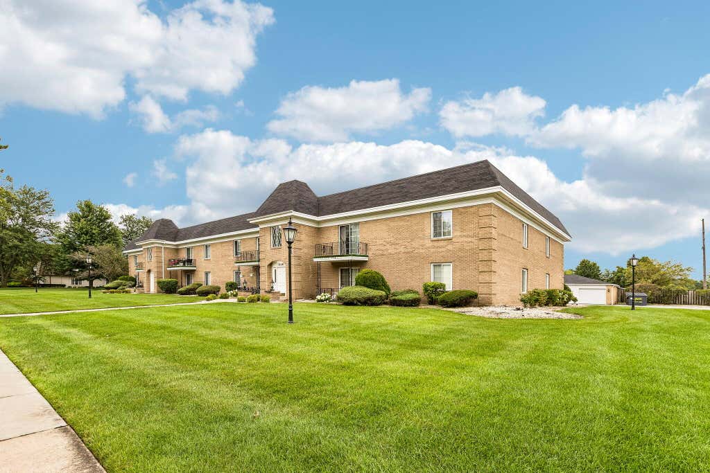 Photo of 1238 Camellia Drive #10, Munster, IN 46321 (MLS # 843081)