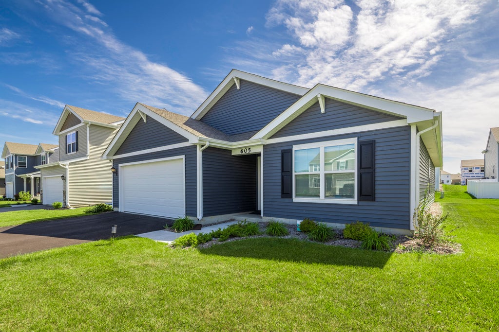 Photo of 605 Ensign Place, Hebron, IN 46341 (MLS # 845004)