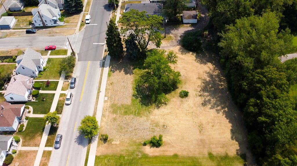 Photo of 2646 New York Avenue, Whiting, IN 46394 (MLS # 835238)