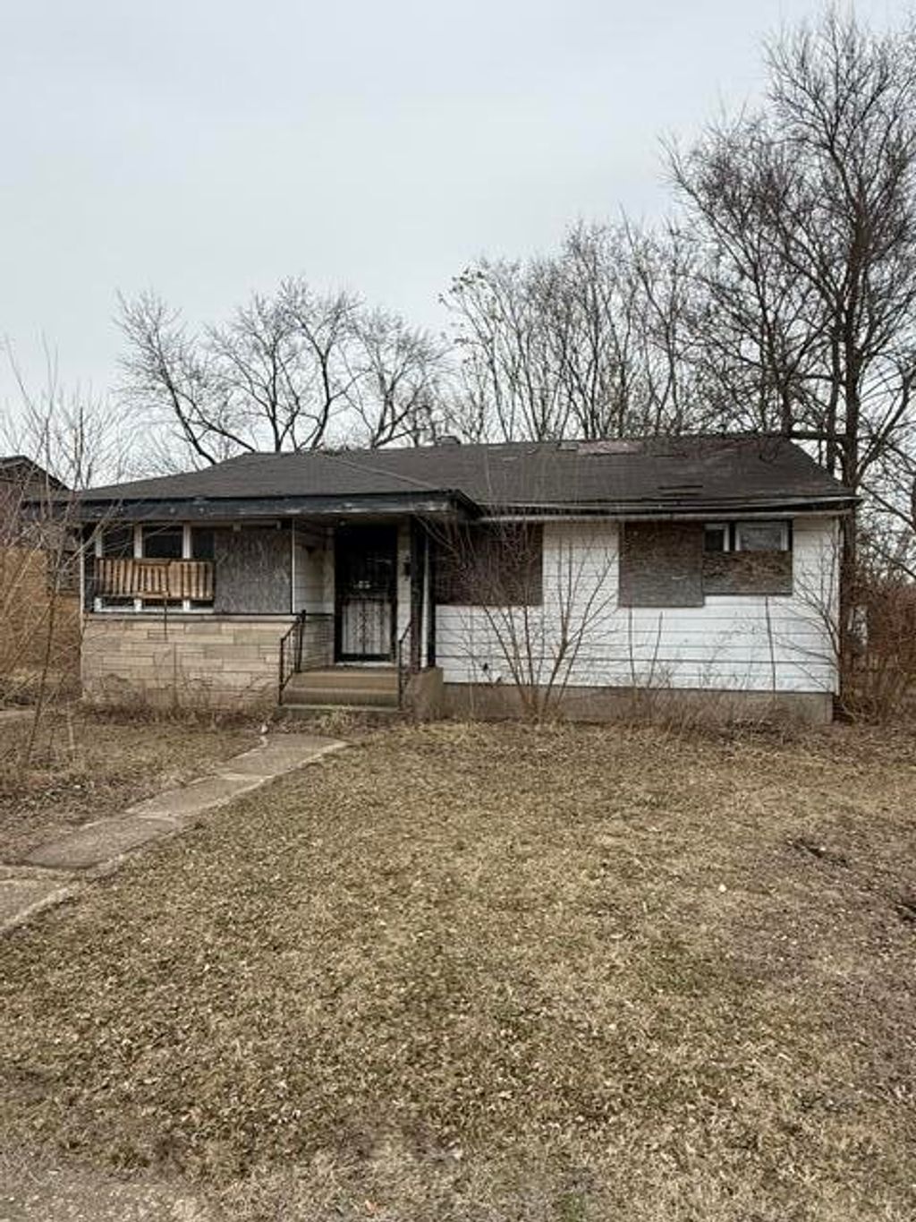 Photo of 4240 E 12th Place, Gary, IN 46403 (MLS # 834808)