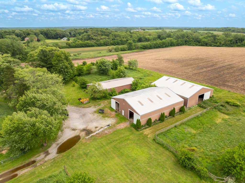 Photo of 3019 E 129th Avenue, Crown Point, IN 46307 (MLS # 840562)