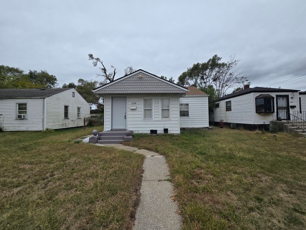 Photo of 2128 Tennessee Street, Gary, IN 46407 (MLS # 835130)