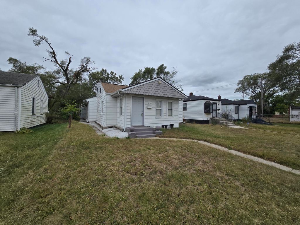 Photo of 2128 Tennessee Street, Gary, IN 46407 (MLS # 835130)
