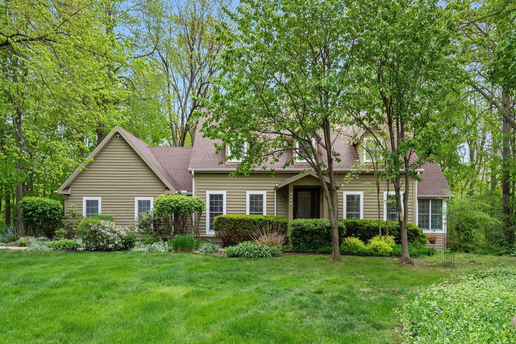 Photo of 3493 N Kama Drive, La Porte, IN 46350 (MLS # 838832)