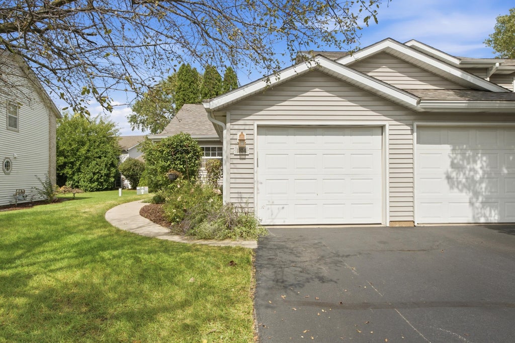 Photo of 1954 David Drive, Chesterton, IN 46304 (MLS # 845895)