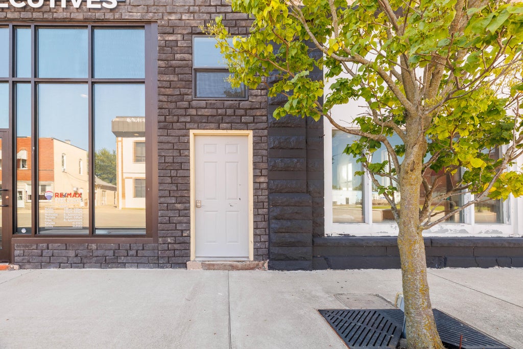 Photo of 221 S Newton Street #2, Goodland, IN 47948 (MLS # 844558)