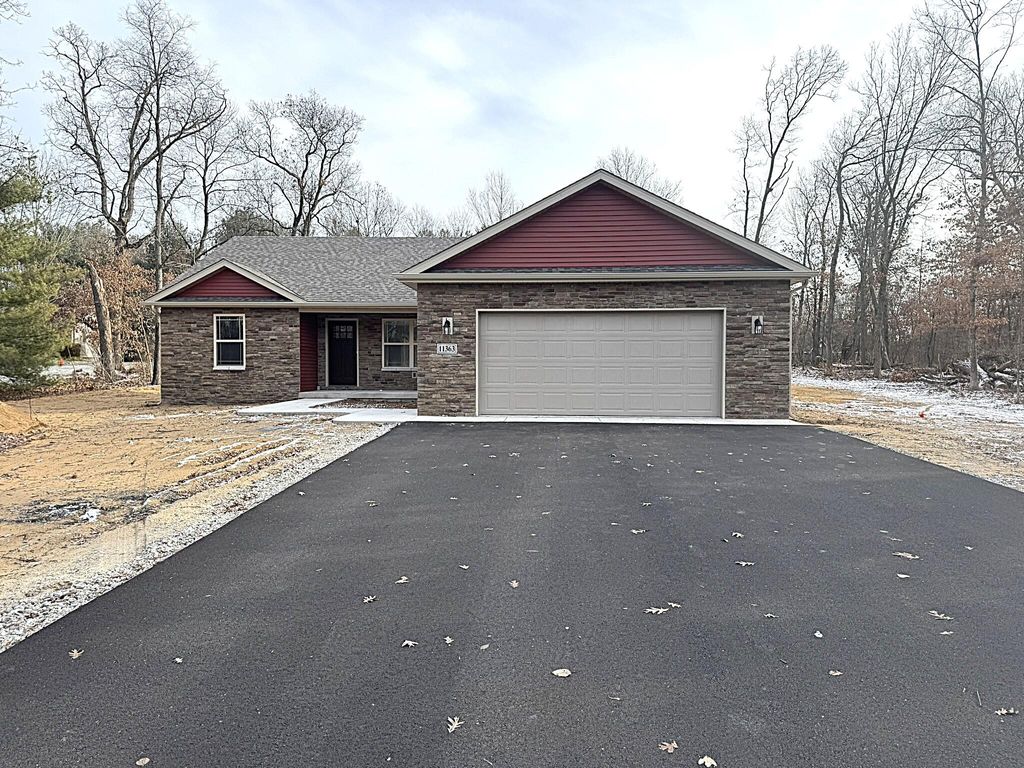 Photo of 11363 Quail Run Drive N, Wheatfield, IN 46392 (MLS # 832728)
