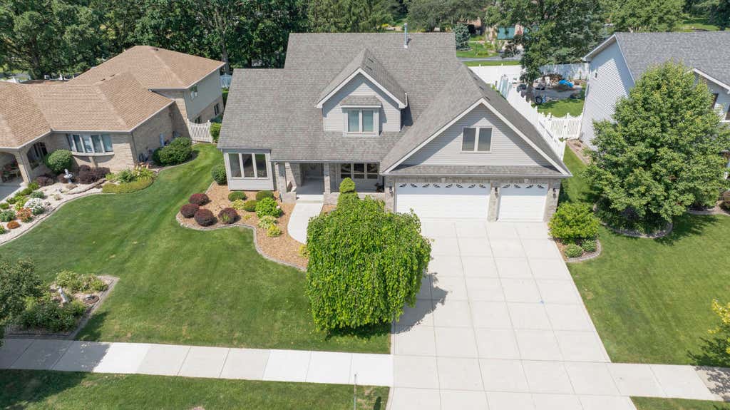 Photo of 3170 Maryann Lane, Dyer, IN 46311 (MLS # 844085)