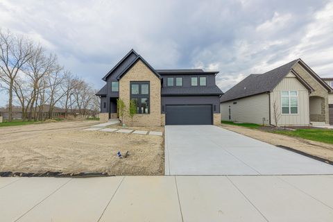 9523 Hook Street Highland IN 46322