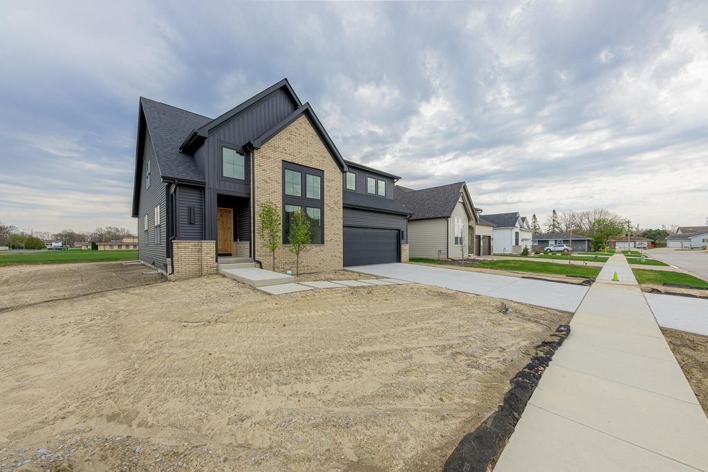 Photo of 9523 Hook Street, Highland, IN 46322 (MLS # 836978)