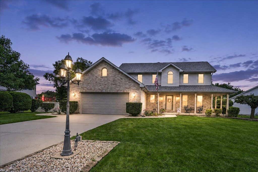 Photo of 2252 Lennox Lane, Valparaiso, IN 46385 (MLS # 843918)