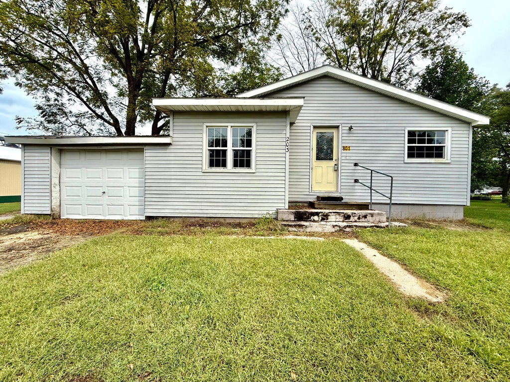 Photo of 203 E Maple, Medaryville, IN 47957 (MLS # 845636)