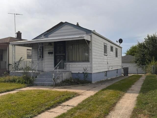 Photo of 2272 Pierce Street, Gary, IN 46407 (MLS # 846615)