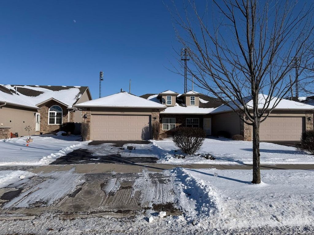 Photo of 1436 Bohling Place, Crown Point, IN 46307 (MLS # 833351)